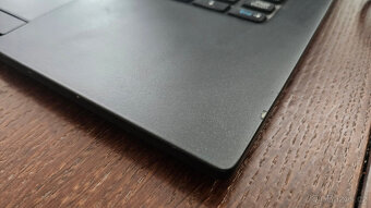 Dell Latitude 7370 s LTE modemem + USB-C adaptér Dell DA200 - 5