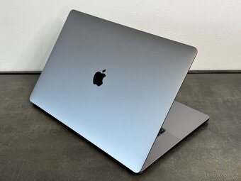 MacBook Pro 16" 2019 i7 512GB / 16GB / SG - 5