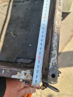 Přívěsný vozík za osobní auto 13" kola - 5