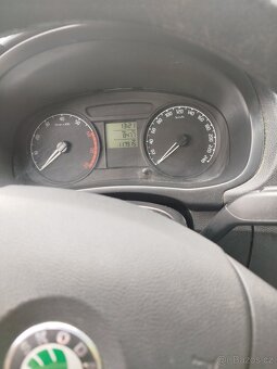 Prodám ŠKODA FABIA KOMBI 1,2 HTP - 5