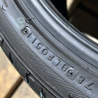 NOVÉ Letní pneu 285/30 R19 98Y Bridgestone - 5