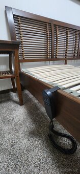 Prodám dřevěnou postel s elektrickými rošty - 5