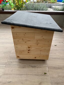 Nová bouda pro kočku nebo menšího psa - 5
