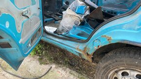 Prodám zbytky ND Škoda Favorit - 5