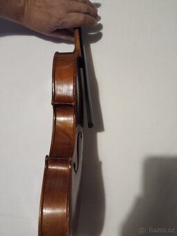 Celé housle na opravu - 5