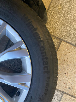 215/65 R17 zimní pneu Continental - SUV - 5