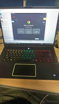 Herní notebook Dell Alienware M16R2 - 5