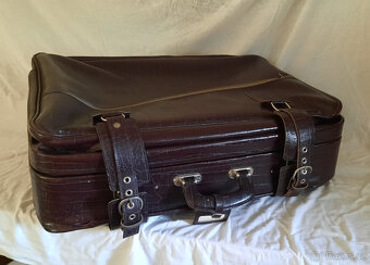 Starý cestovní kufr - 5