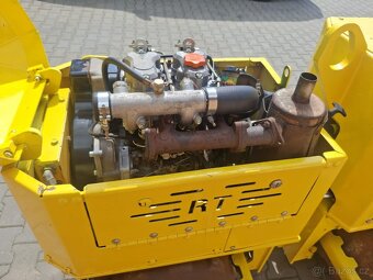 Vibrační válec Wacker neuson RT820 - 5