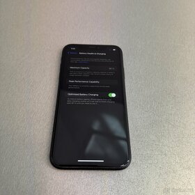 iPhone XR 64GB, bez škrábance, 12 měsíců záruka - 5
