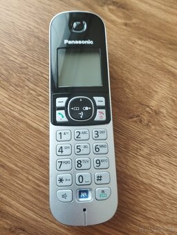 Panasonic - bezdrátový telefon na pevnou linku - 5