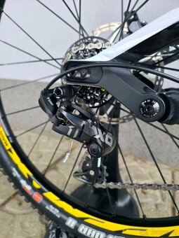 Downhill kolo Canyon Sender CF 9.0 Team Carbon 2018 27.5" - 5