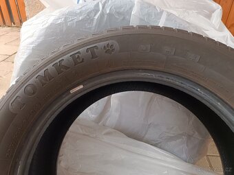 Pneu 235/55/18 - 5