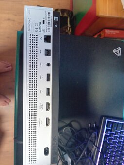 Xbox oné S - 5