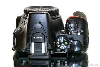 Nikon D5600 + Nikon 18-105mm TOP STAV - 5
