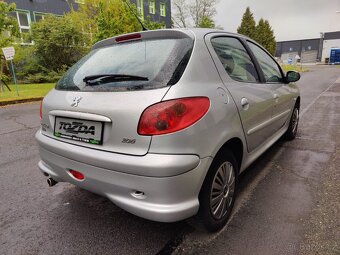Peugeot 206 1,4i 16V / klima / stk 5/27 - 5