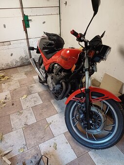 Yamaha xj750seca - 5