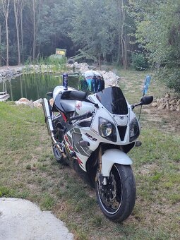 Honda VTR SP2 2005 USA verze - 5