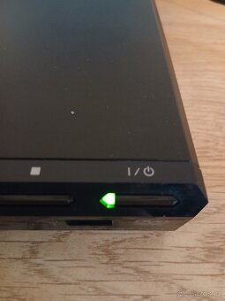 DVD PŘEHRAVAČ ZN. SONY 220 V. - 5