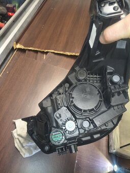 Právě světlo Kia Rio YB - 5