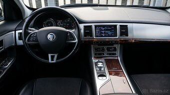 Jaguar XF 2.2D Sportbrake - 5