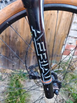 Trek Marlin 5, 29" XXL, GX EAGLE, vzduchová vidlice - 5