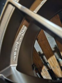 OZ Racing Ultraleggera HLT matt bronze R19 - 5