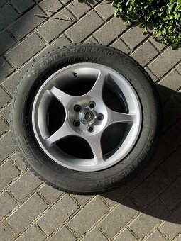 Alu kola R15 - 5