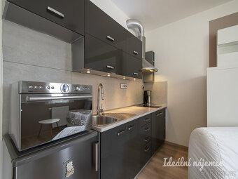 Pronájem bytu 1+kk, Kačírkova, Jinonice, 17990 Kč/měs, 31 m2 - 5
