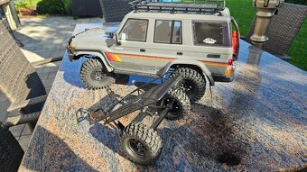 RC model RGT 1/10 Rescuer LC76 4WD - 5