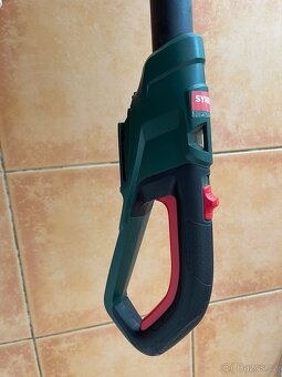 Bosch prořezávač větví - 5