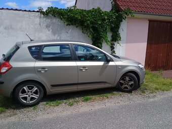 KIA CEED 1.4 LPG, 2010, 66 kW, najeto 155 tisic, STK 10/26 - 5