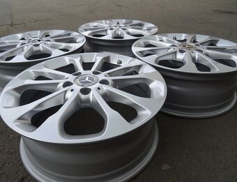 Disky originál Mercedes 17", rozteč 5x112,ET 38, šíře 6,5J - 5