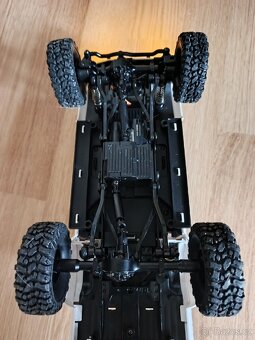 RC auto 4x4 - 5