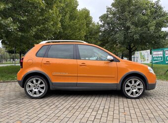 VOLKSWAGEN POLO 1.4 55 KW CROSS - BENZÍN - 5