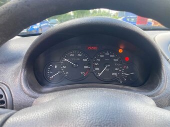 Peugeot 206 - 5