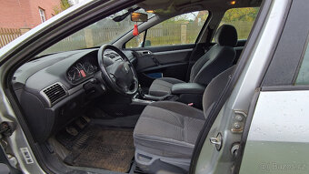 PEUGEOT 407 COMBI - 5