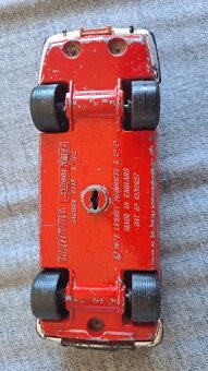 Matchbox Jaguar - 5