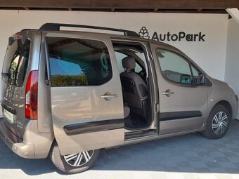 CITROEN BERLINGO 1.6 16V 2013 SERVISKA PANORAMA TAŽNÉ 8xKOLA - 5
