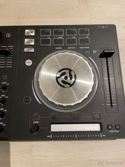 Numark Mixtrack Pro 3 - 5