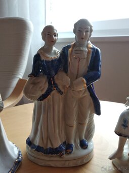 Prodám 3ks porcelánových sošek - 5