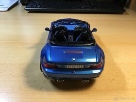 Model auta BMW M3 Roadster 1/18 - 5