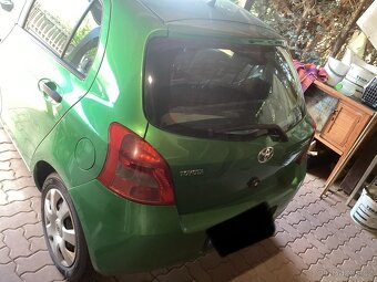 Toyota Yaris - 5