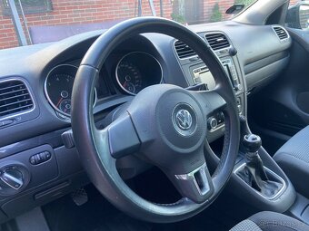 VW GOLF 6 / 1.4 16V / 59KW / 5DVR / ŠÍBR / 1.MAJ /TOP - 5