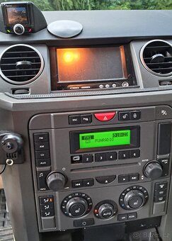 Land Rover Discovery 3 2.7 Td automat 4X4 - 5