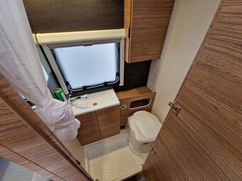 Karavan obytný přívěs Weinsberg CaraOne QD 420 - 5