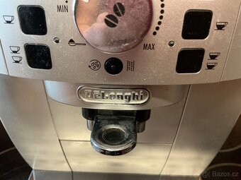De'Longhi Magnifica S - 5