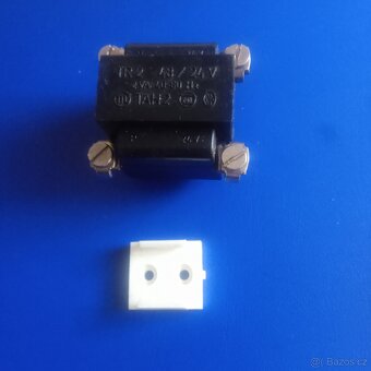 Prodám tlačítko T6, přepínače,trafa 220/24V - 5
