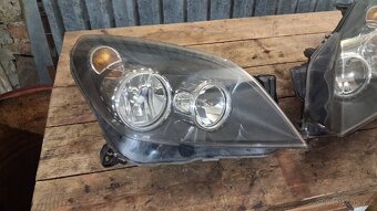 Opel Astra C, přední nárazník, světla, blatníky - 5