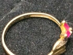 Zlaty damsky prsten Diamanty a td Punc 0,585 Rozmer 54 - 5